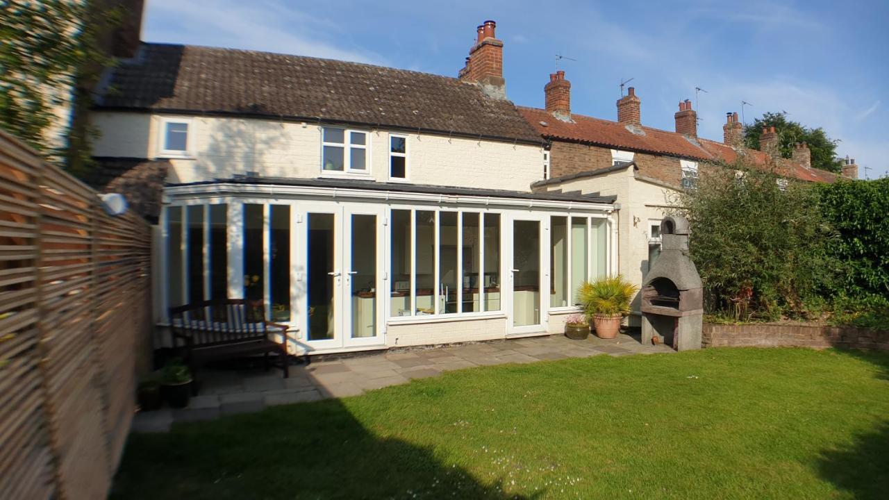 Holly Cottage, Hidden Gem In The Yorkshire Wolds Welton  Exterior foto