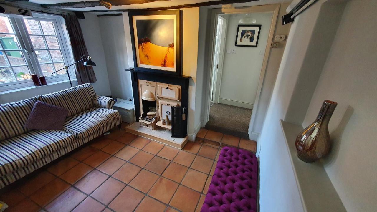 Holly Cottage, Hidden Gem In The Yorkshire Wolds Welton  Exterior foto